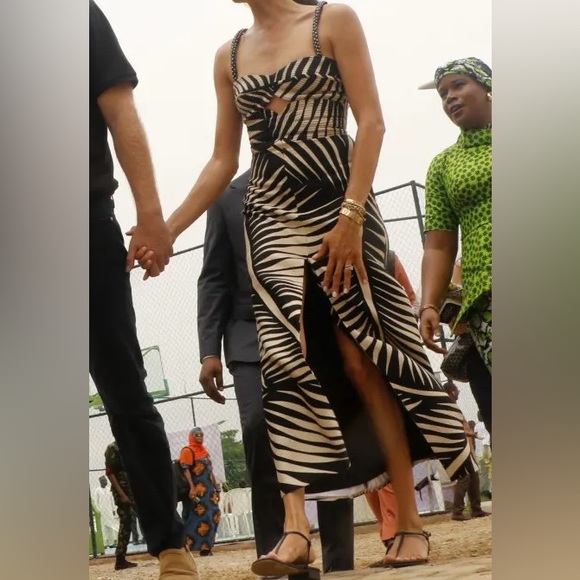 *SOLD* BNWT Johanna Ortiz Tropicana Nights dress aso Meghan Markle, size 10 - Picture 8 of 9